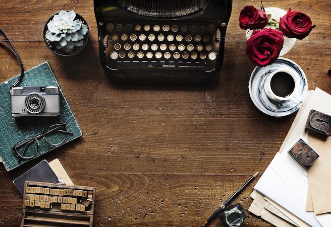 typewriter-2306479_1920